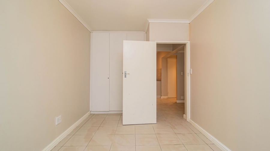 1 Bedroom Property for Sale in Bishopscourt Western Cape